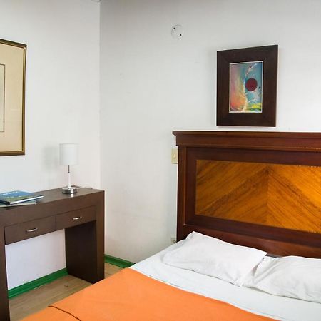 Spring City Hostel Medellín Eksteriør bilde