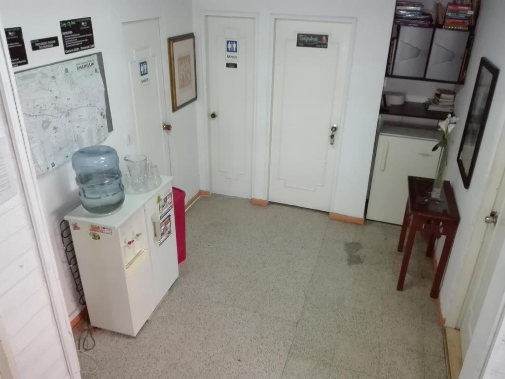 Spring City Hostel Medellín Eksteriør bilde