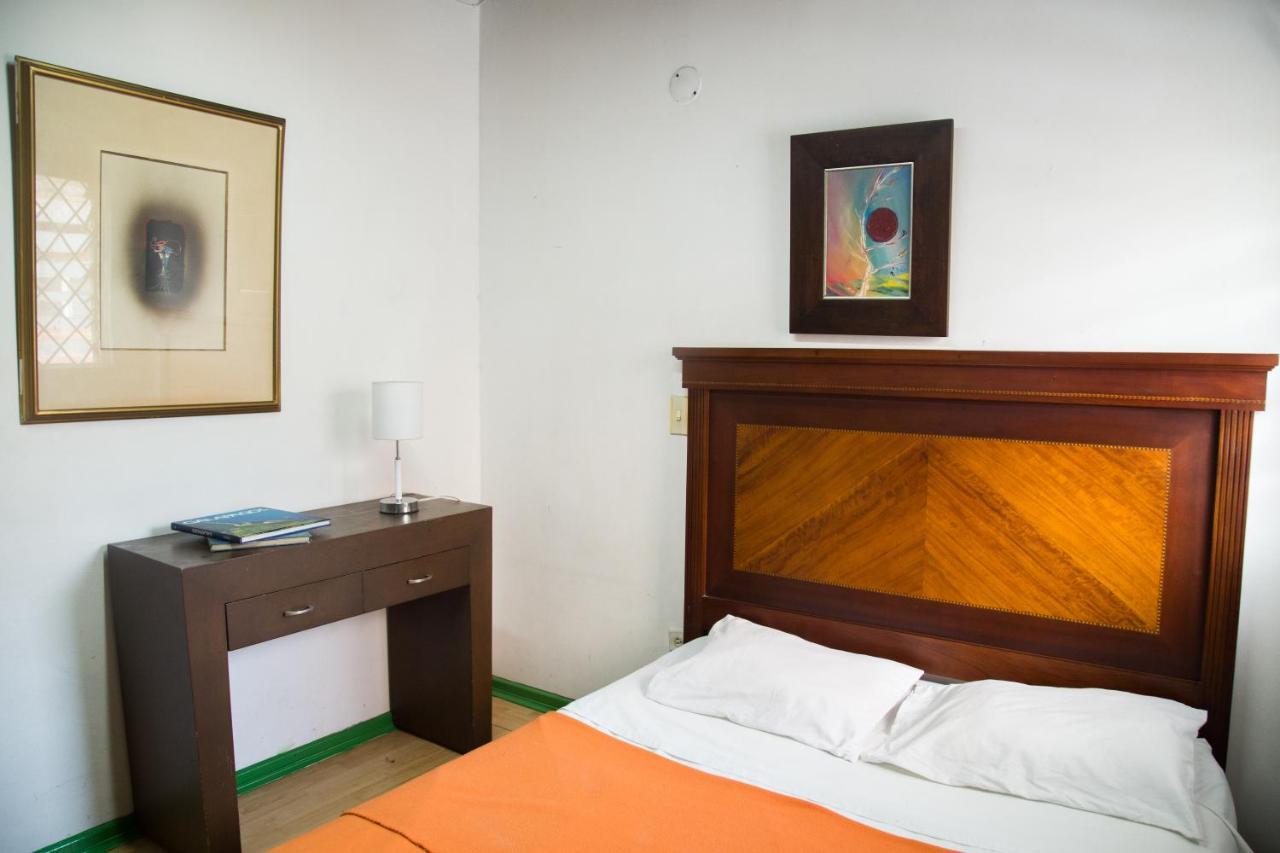 Spring City Hostel Medellín Eksteriør bilde