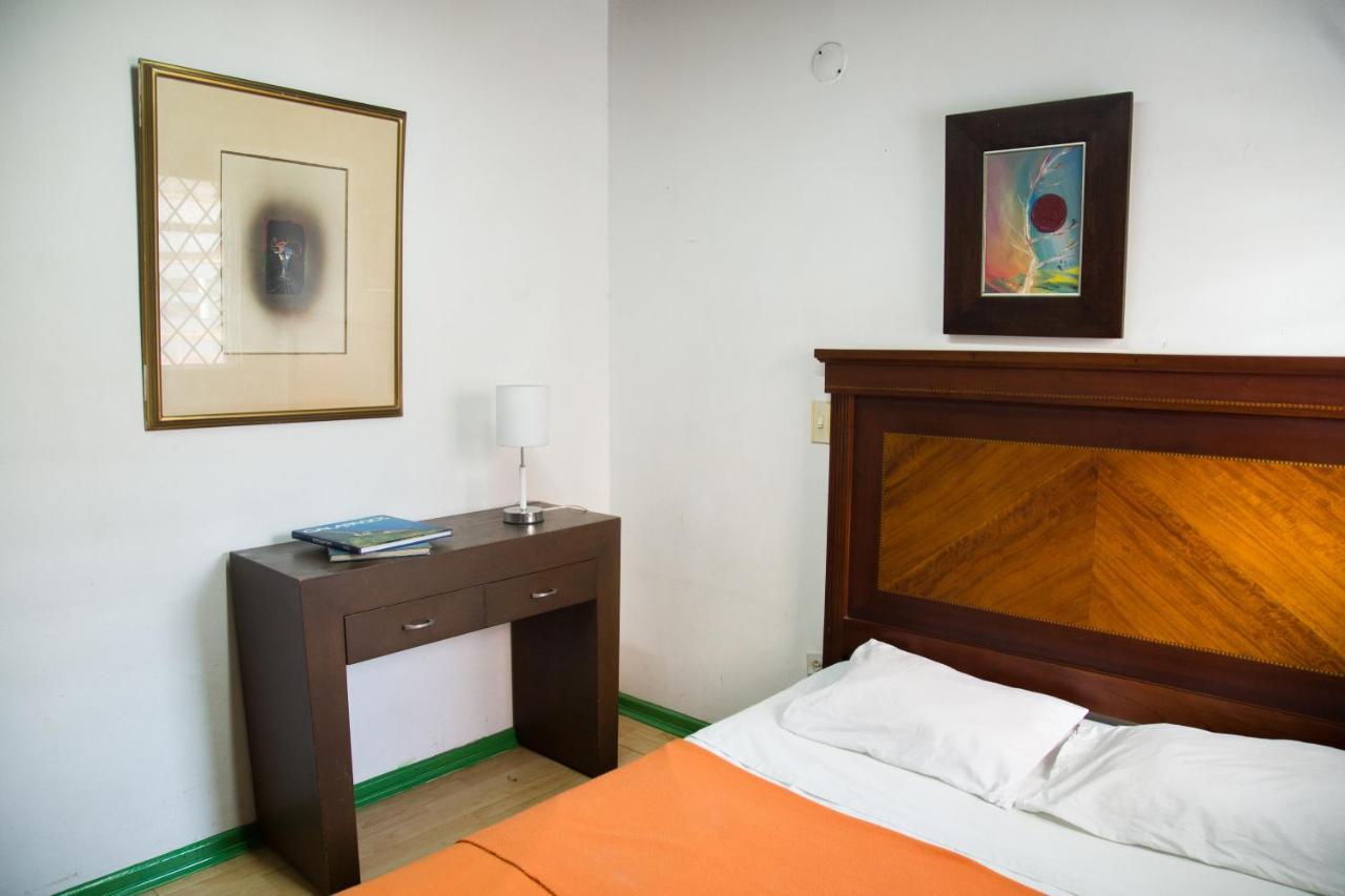 Spring City Hostel Medellín Eksteriør bilde